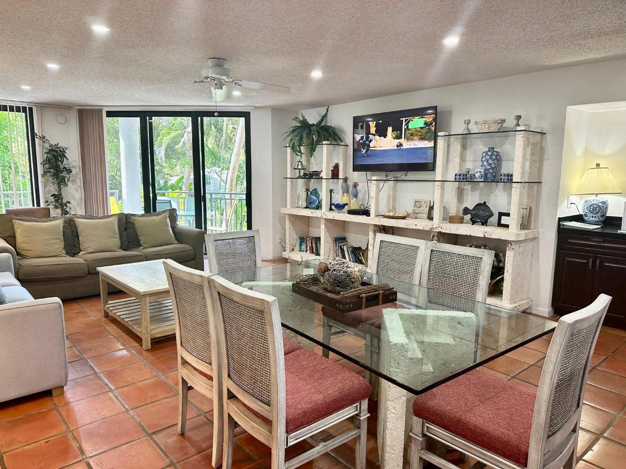 Beautifully Renovated Summer Of 2020 Come And Enjoy This Lovely Unit Cayo Hueso Exterior foto